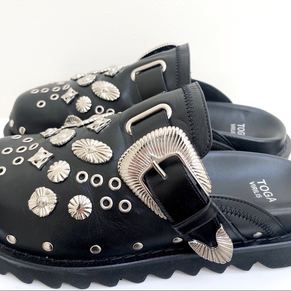 Toga Virilis Studded Black Leather Clogs - Picture 4 of 7